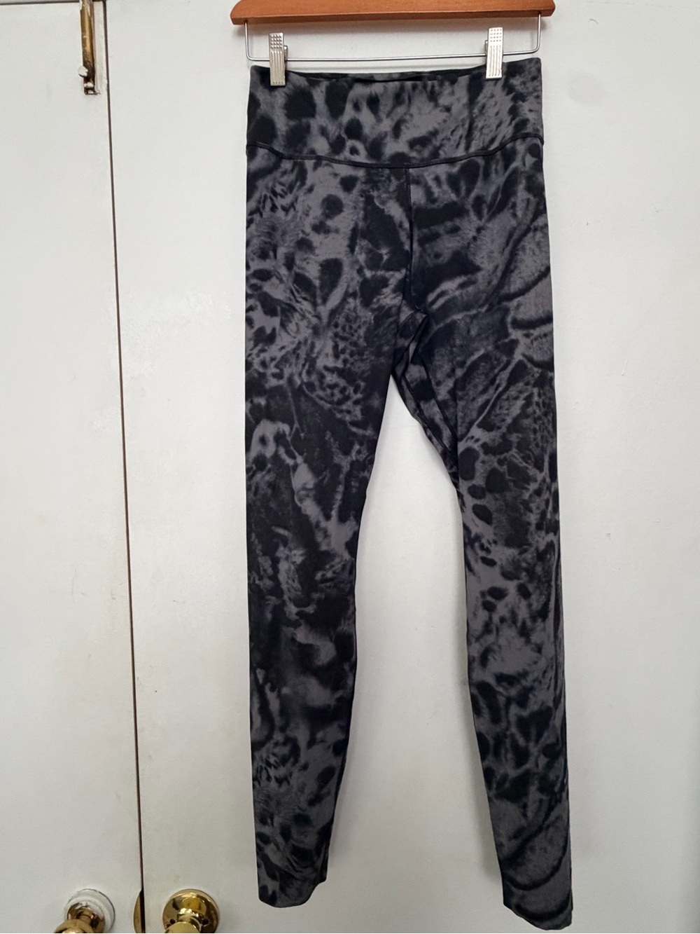 Woman Black & Gray animal print leggings
